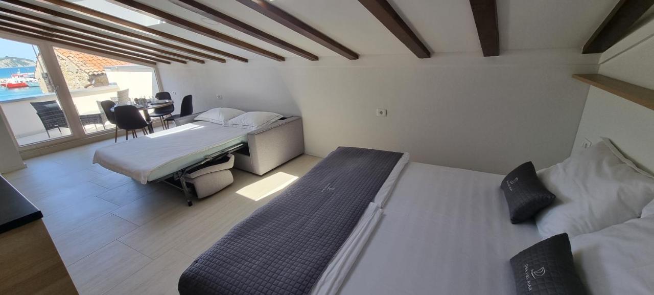 Dea Del Mar Apartments Изола Екстериор снимка